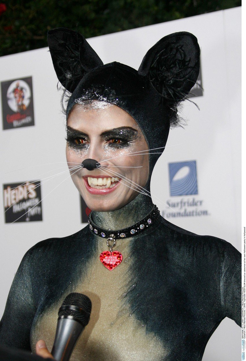 Topmodel HEIDI KLUM dressed as catwoman at her own ...